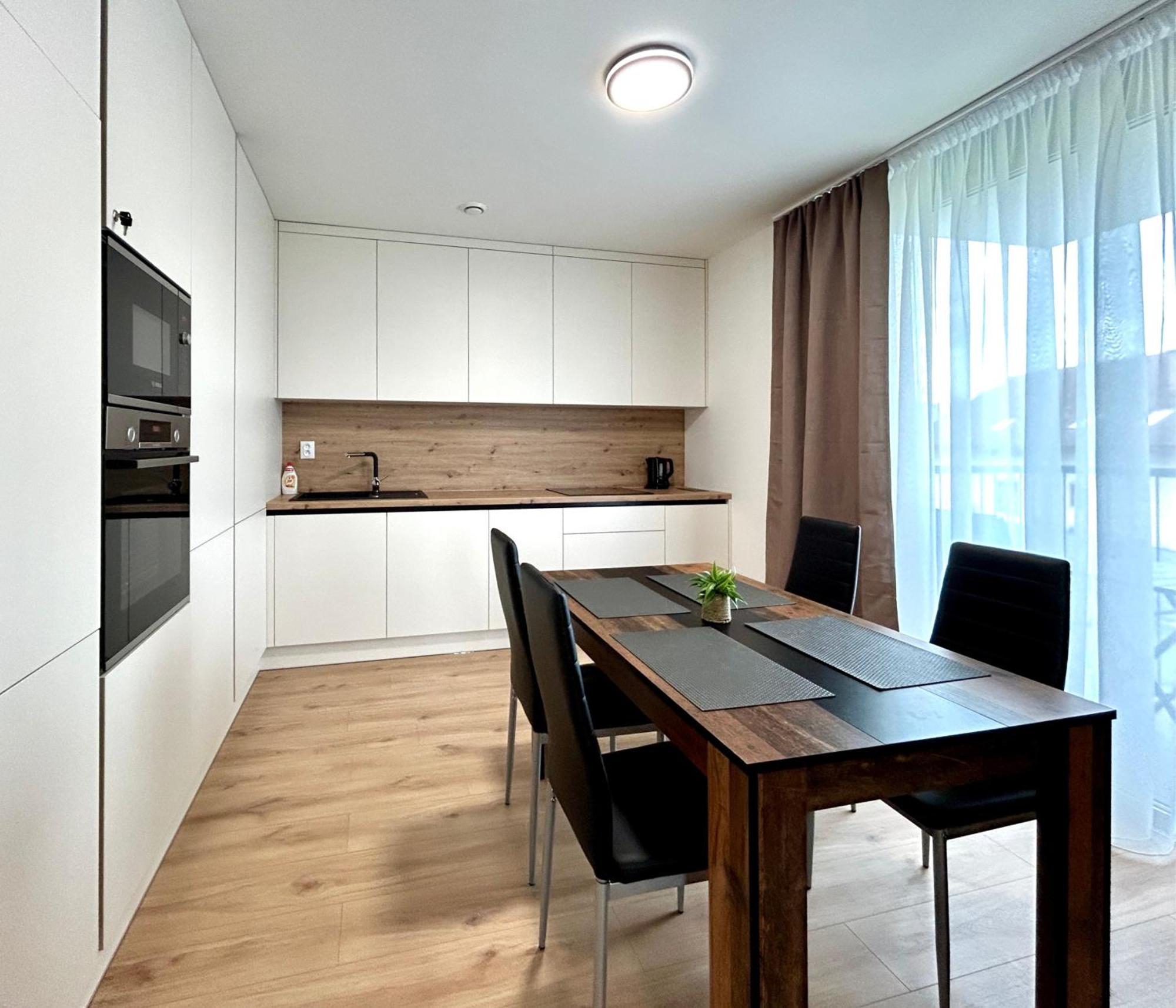 Urso Apartment Липтовски-Микулаш Экстерьер фото